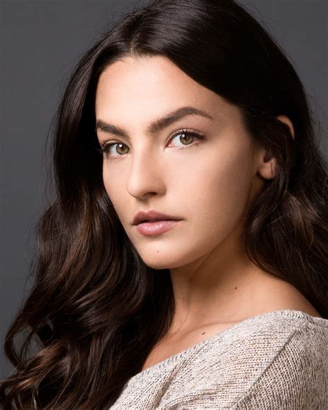 Kayla Compton's Wiki: Age, Boyfriend, Height, Net Worth