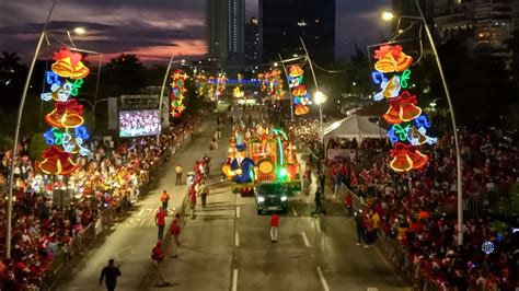 Desfile Soñemos Panamá llegó la Navidad Fotos Critica