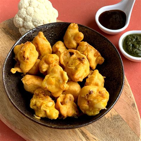 Gobi Pakora Cauliflower Tea Time Fritters Cook With Renu