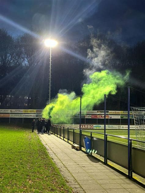 Video Vuurwerk Bij Stadskanaal Musselkanaal FC Kanaalstreek