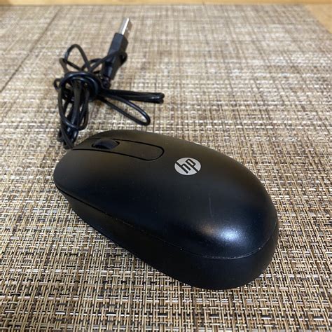 Genuine HP USB Optical Mouse 672652 001 Black Wired 2 Button Scroll