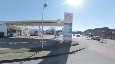 Sturm auf Sylt Tankstelle verliert Dach auch Schäden an Schwimmbad