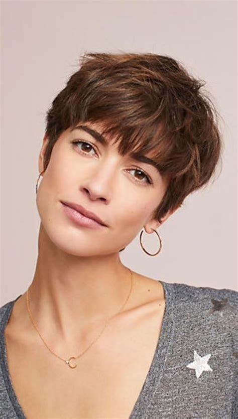 40 Best Pixie Haircuts And Hairstyles For Any Hair Type Golden Brown Hair Fringe Brown Pixie