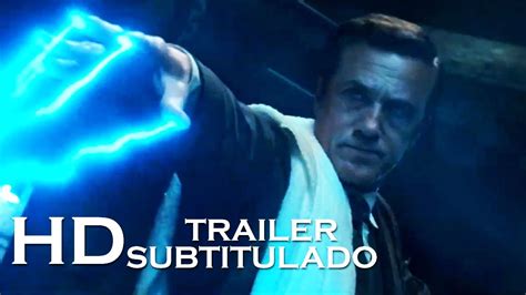 The Portable Door Trailer 2023 SUBTITULADO HD La Puerta Secreta