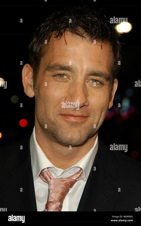 Clive Owen At The Los Angeles Premiere Of Sin City Held At The Mann