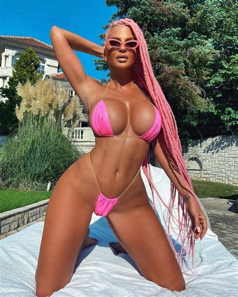 Eski Be Ikta L Futbolcu Dusko Tosicin Eski E I Jelena Karleusa Dan