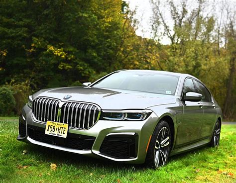 Test Drive 2020 Bmw 745e Xdrive Plug In Hybrid Lets You Roll Like An