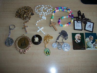 Mixed Vintage Religious Catholic Lot Rosaries Medals Key Chain Padre