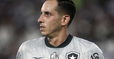 Jogadores Lamentam Vaias Da Torcida Do Botafogo