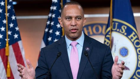 Us House Democrats Elect Hakeem Jeffries To Succeed Nancy Pelosi As Leader Youtube