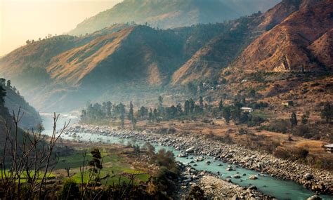 Sutlej River | The Longest Tributary of the Indus River