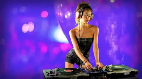 Sexy Woman DJ Working Turntables Stock Video Nelka7812 13919958