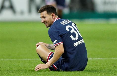 Lionel Messi Las Esperadas Im Genes Del Debut Con El Paris Saint