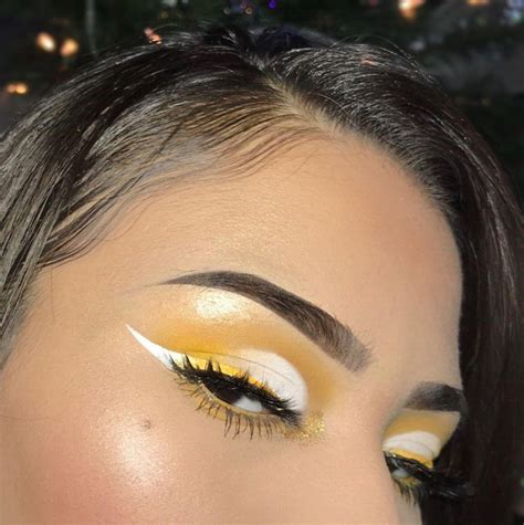 pιnтereѕт : @HerGuide • #EyeMakeup #YellowEyeMakeup #YellowMakeup # ...