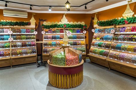 Выкладка конфет (30 фото)