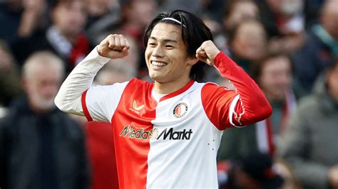 「素晴らしいこと」上田綺世の活躍を見守る元Jリーガー。娘は現在通訳に | Goal.com 日本
