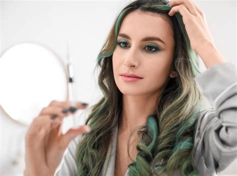 how to reverse thinning hair female