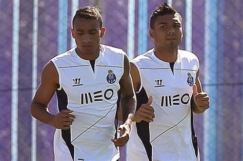 Dois Jogadores Do Fc Porto Nos Convocados Do Brasil Para A Copa Am Rica