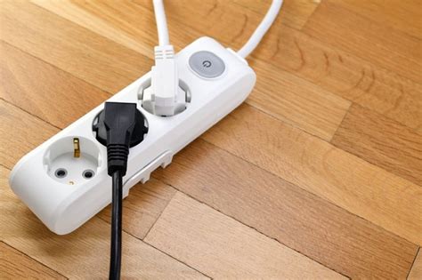 How To Use An Extension Cord With A Power Strip Hunker