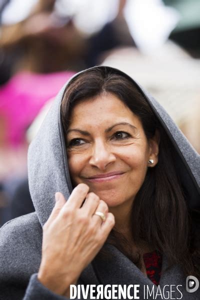 Anne Hidalgo inaugure un monument à la mémoire des enfants juifs