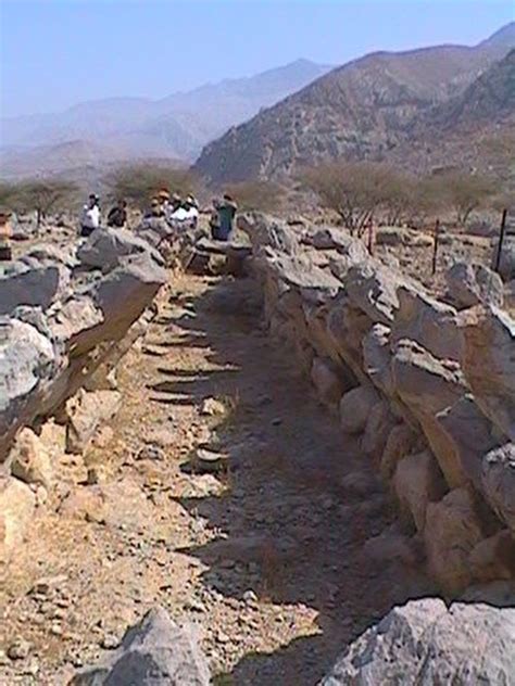 Wadi Suq Era Tomb Near Shimal Wadi Suq Era Tomb At Shimal Flickr