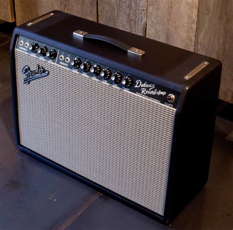 Fender 65 Deluxe Reverb Blackface Gitarren Total