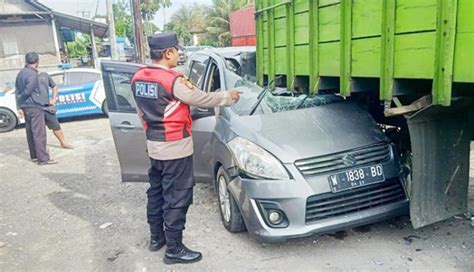 NUSABALI Tabrakan Beruntun Di Jalur Denpasar Gilimanuk 5 Orang