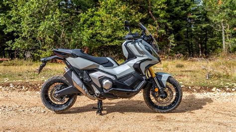 Honda X Adv 2021 ปรับโฉม เติมออปชั่นใหม่ พร้อมสเปคและราคา มอเตอร์ไซค์