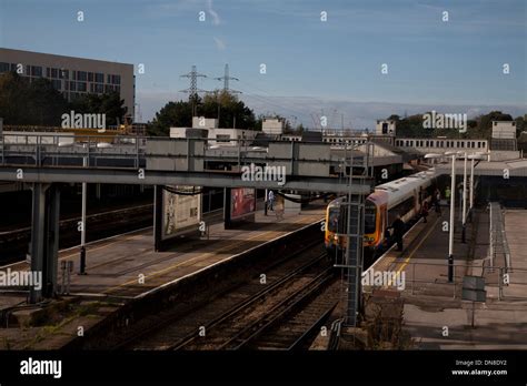 Southampton central station hi-res stock photography and images - Alamy