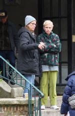 Michelle Williams And Jenny Slate On The Set Of Dying For Sex In