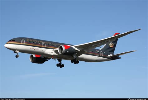 Jy Baf Royal Jordanian Boeing Dreamliner Photo By Ronald