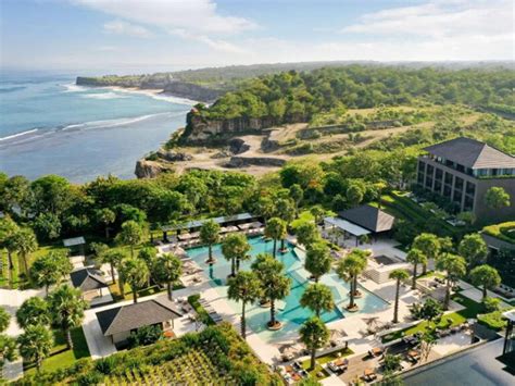 Radisson Blu Bali Uluwatu is looking for a Spa Therapist - HHRMA Bali