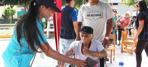 Chimbote UCV realizó campaña médica gratuita en la urbanización Los Héroes