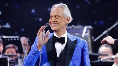 Mira completa la presentación de Andrea Bocelli en el Festival de Viña 2024