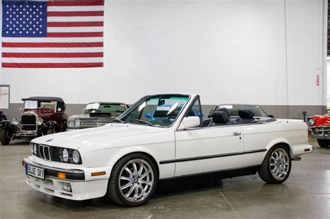 1989 BMW 325i | GR Auto Gallery