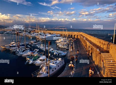 Antibes Port Vauban Alpes Maritimes 06 Cote D Azur French Riviera PACA