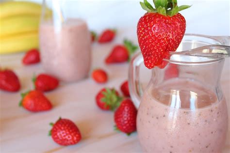 Smoothie à la fraise Recette facile rapide et healthy Alexia Tiga