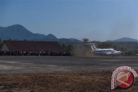 Kemenhub Programkan Pembangunan Tiga Bandara Di Maluku ANTARA News