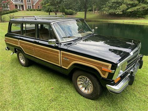 1986 Jeep Grand Wagoneer Black With 170000 Miles Available Now Classic Jeep Wagoneer 1986