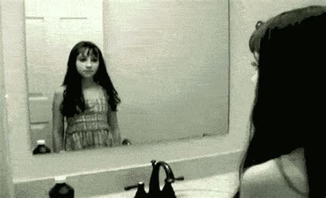 Paranormal, Dark Gif, The Dope Show, Images Terrifiantes, Creepy Gif ...