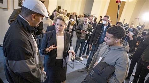 Silvester Krawalle Berlin Folgt Seinem Bekannten Muster General Anzeiger