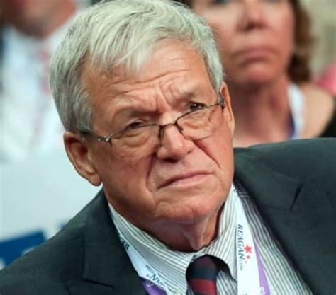 Convicted Pedophile and Former GOP Speaker Dennis Hastert Released From ...