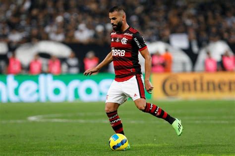 Flamengo Deve Aceitar Nova Oferta Do Internacional Por Thiago Maia