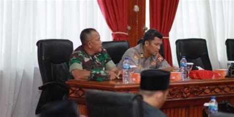 Sah Rapat Paripurna Penetapan Propemperda Tahun 2023 Tribun Sumatera