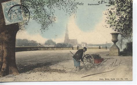 Metz Esplanade Carte Postale Ancienne Et Vue D Hier Et Aujourd Hui