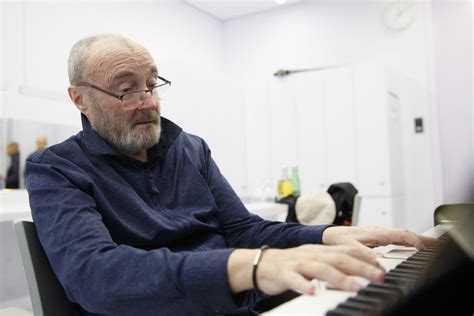 Phil Collins O Złym Stanie Zdrowia Lider Genesis Nie Zagra Już Na Perkusji