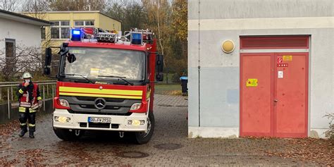 Brand An Dortmunder Grundschule Polizei Geht Von Brandstiftung Aus