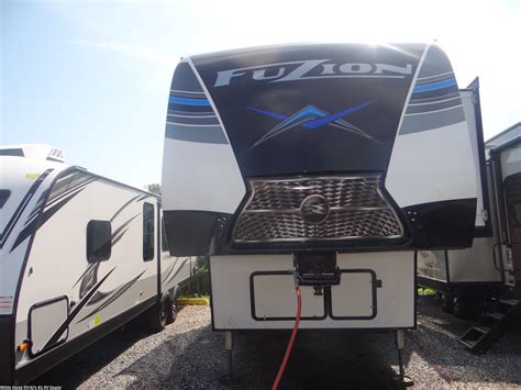 2020 Keystone Fuzion 427 Triple Slide 1 1 2 Baths 13 Garage RV For