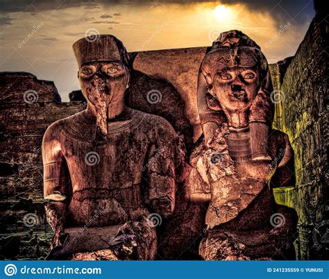 Luxor Temple - Amun & Mut Editorial Stock Image - Image of chapel ...