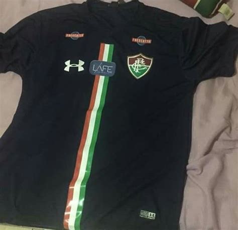 Suposta Imagem De Terceira Camisa Do Fluminense Vaza Nas Redes Sociais